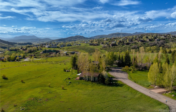 865 Spring Hill Road Photo