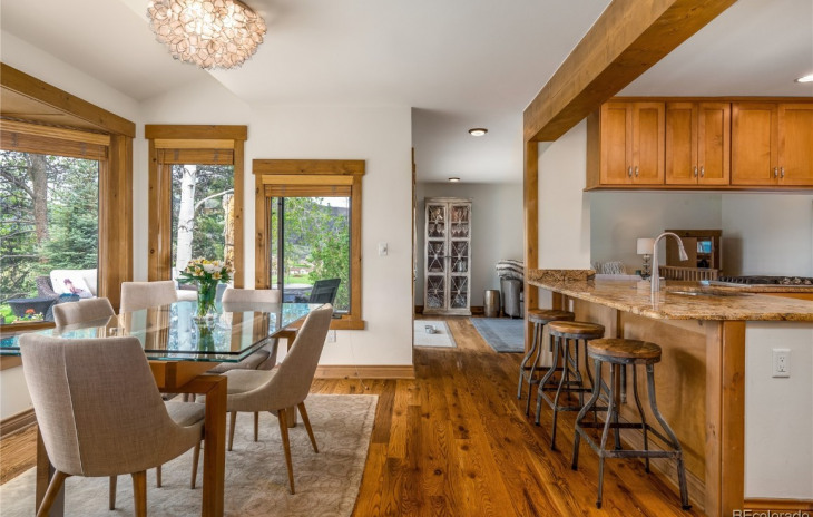 865 Spring Hill Road Photo