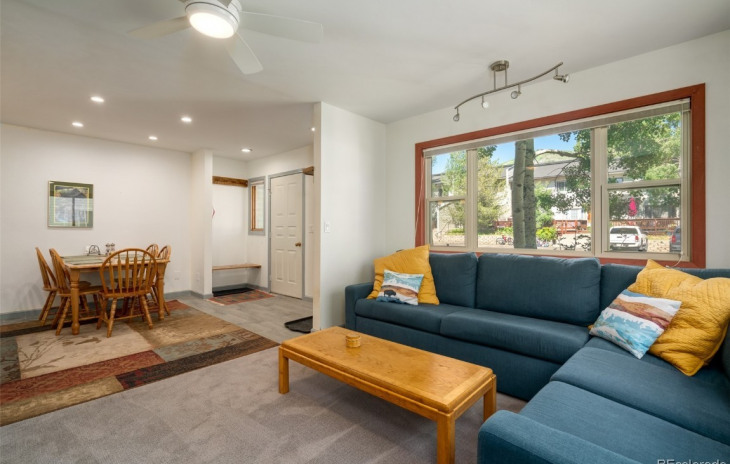 32 Cypress Court Photo
