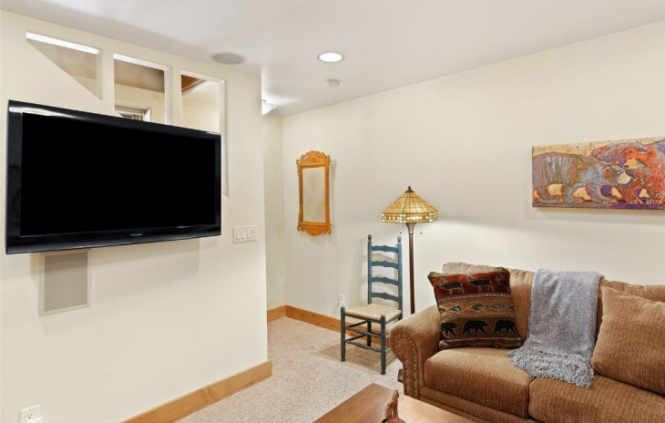 3084 Aspen Leaf Way Photo
