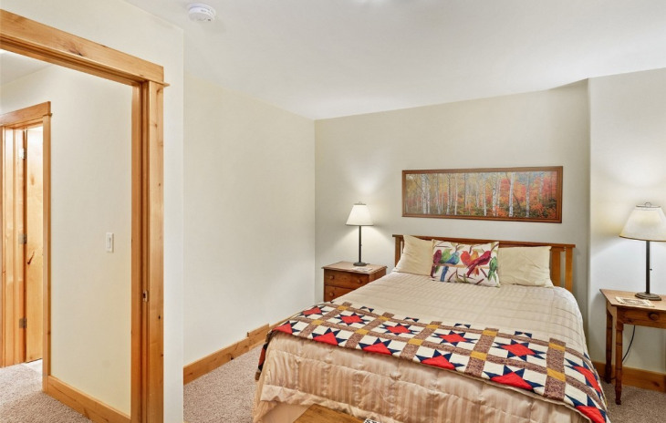 3084 Aspen Leaf Way Photo