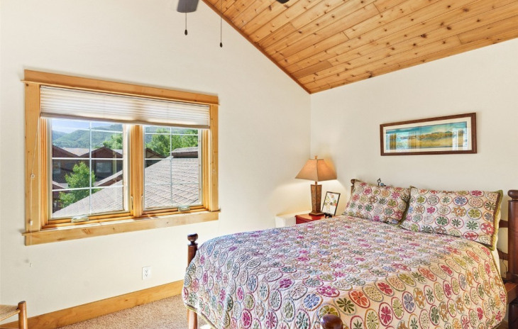 3084 Aspen Leaf Way Photo