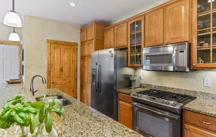 3084 Aspen Leaf Way Photo