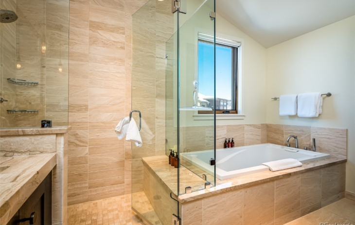 1468 Bangtail Way Photo