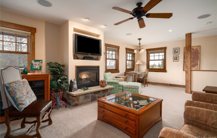 59285 Cripple Creek Court Photo