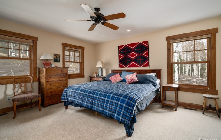 59285 Cripple Creek Court Photo