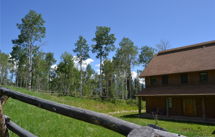 59285 Cripple Creek Court Photo