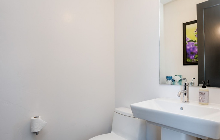 1263 Urban Way Photo