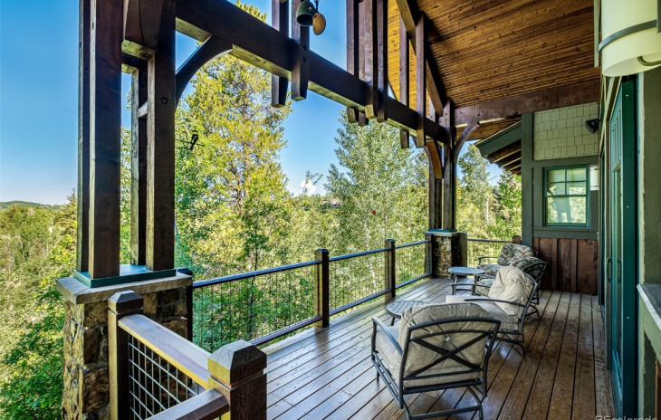 1333 Steamboat Boulevard Photo