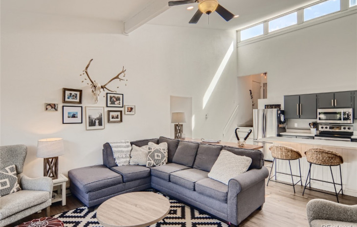 3025 Columbine Drive Photo