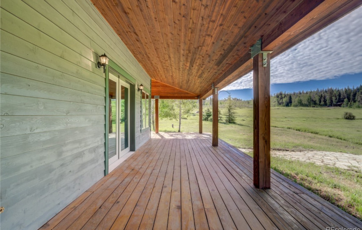 22644 Commanche Road Photo