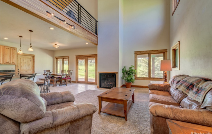 22644 Commanche Road Photo