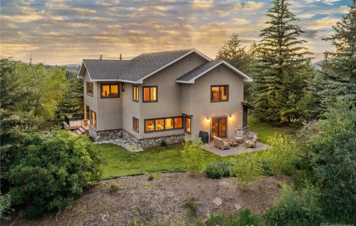 40 Steamboat Boulevard Photo