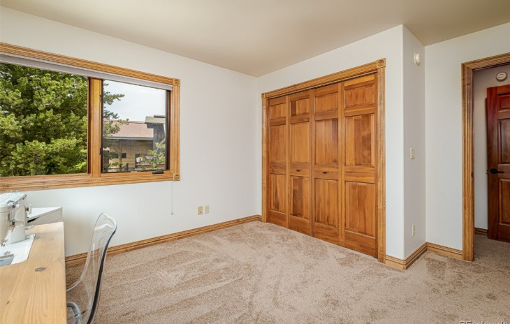 40 Steamboat Boulevard Photo