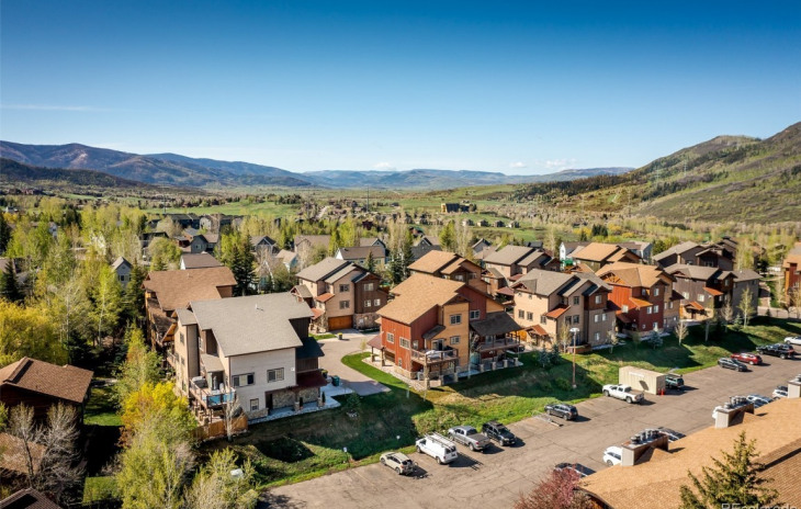 458 Willett Heights Court Photo