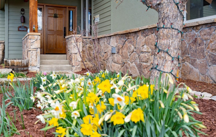 34735 Country Green Road Photo