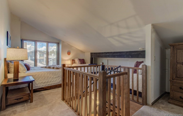 2565 Apres Ski Way Photo