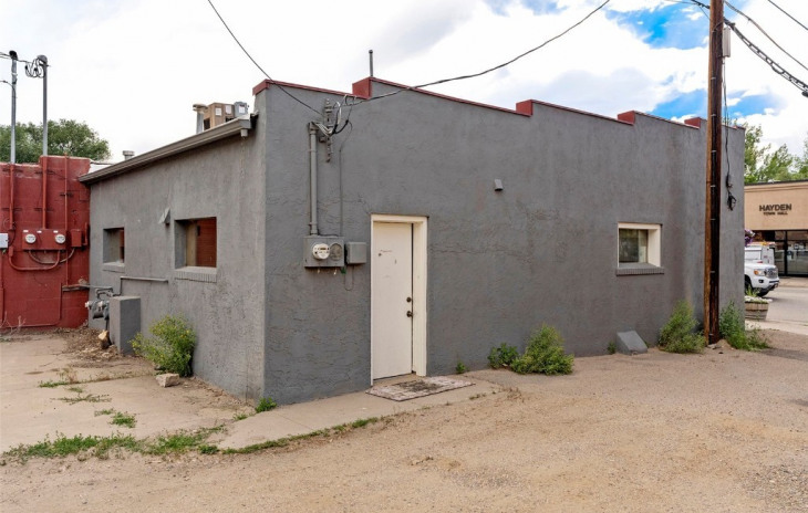 151 W Jefferson Avenue Photo