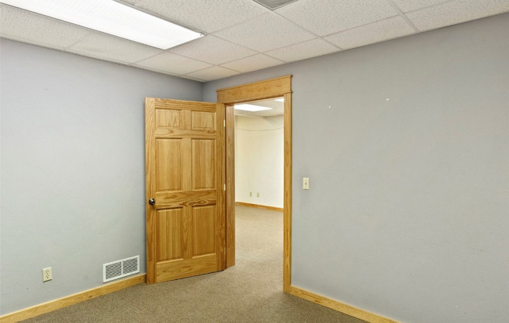 151 W Jefferson Avenue Photo
