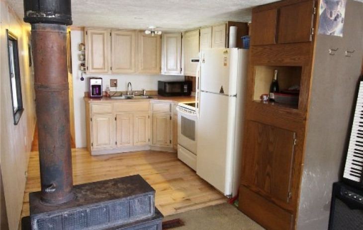 3725 Lincoln Avenue Photo