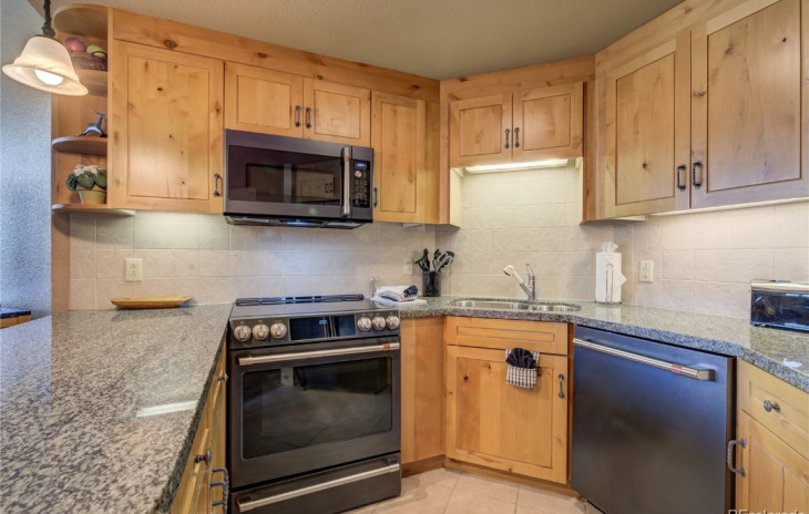2300 Mount Werner Circle Photo