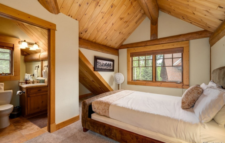 1808 Stonecreek Court Photo
