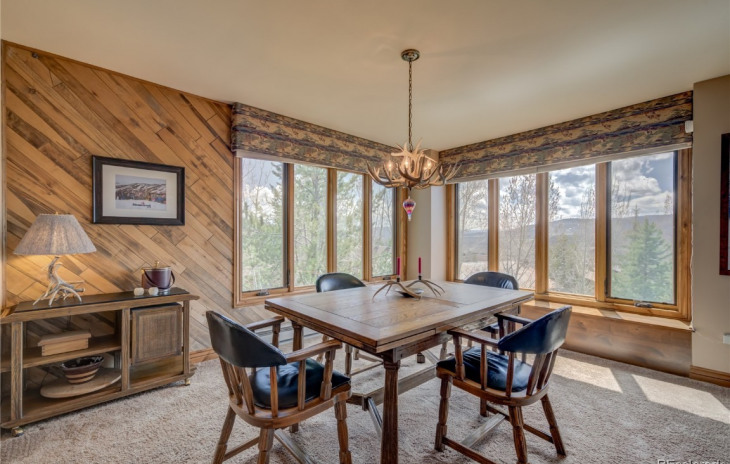 2565 Apres Ski Way Photo