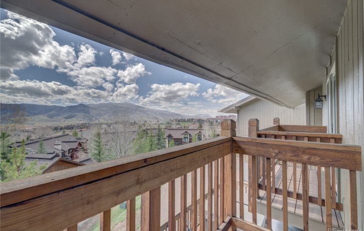 2565 Apres Ski Way Photo