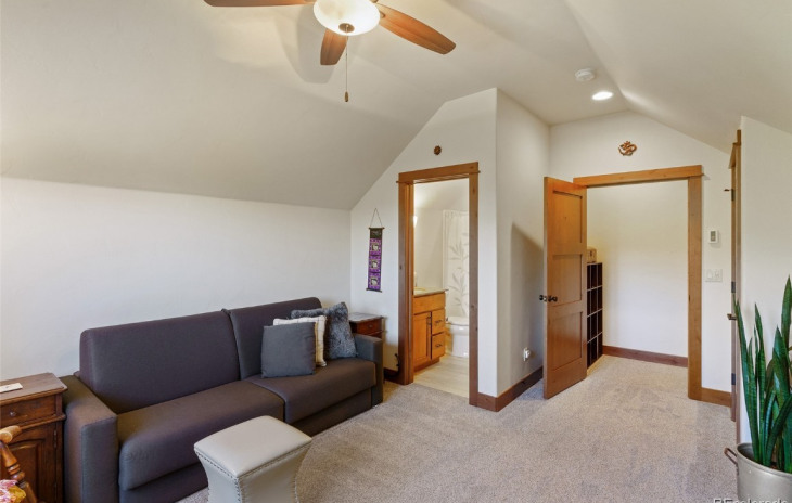 653 Clermont Circle Photo