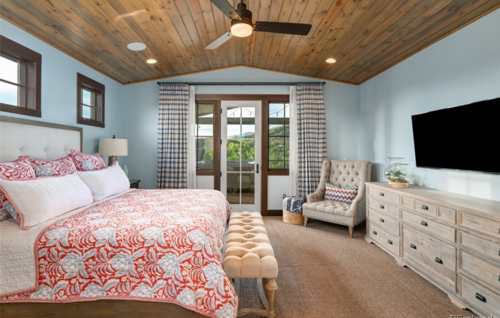 1187 Clubhouse Circle Photo