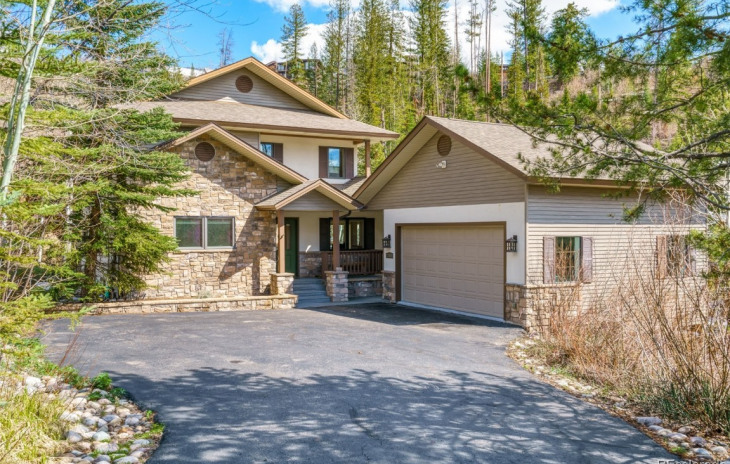 2655 Burgess Creek Road Photo