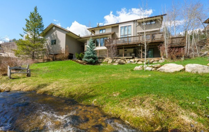 2655 Burgess Creek Road Photo
