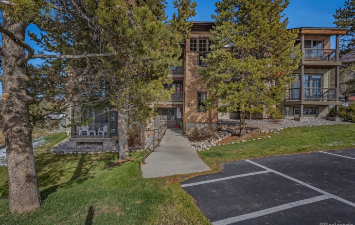 2955 Columbine Drive Photo