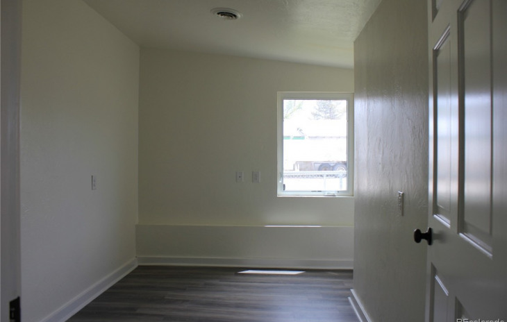 205 N Poplar Street Photo