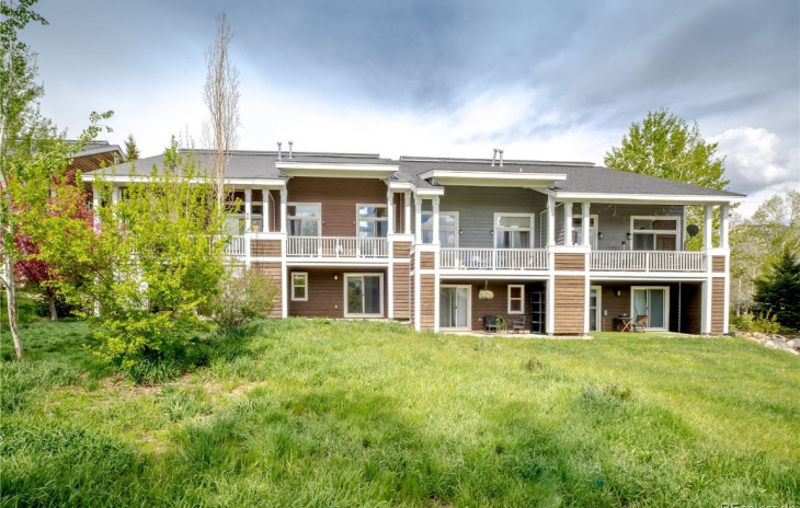 487 Mountain Vista Circle Photo