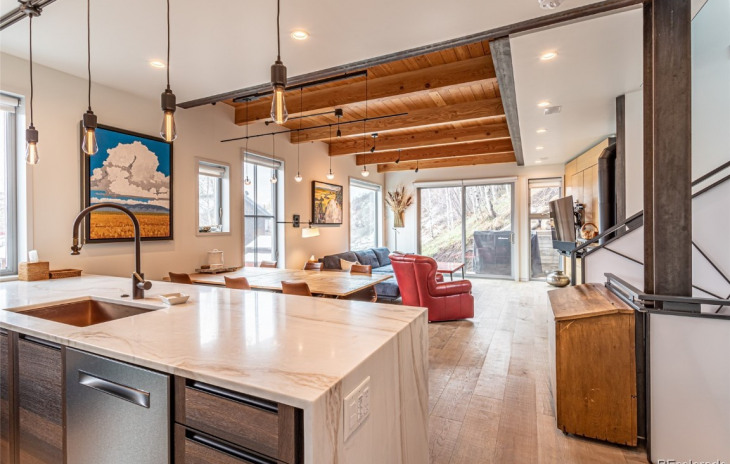 311 Pearl Street Photo