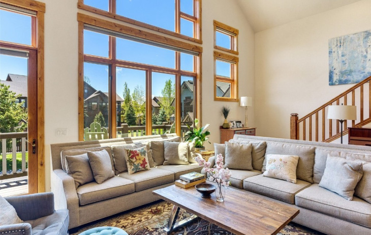 1698 Alpine Vista Court Photo