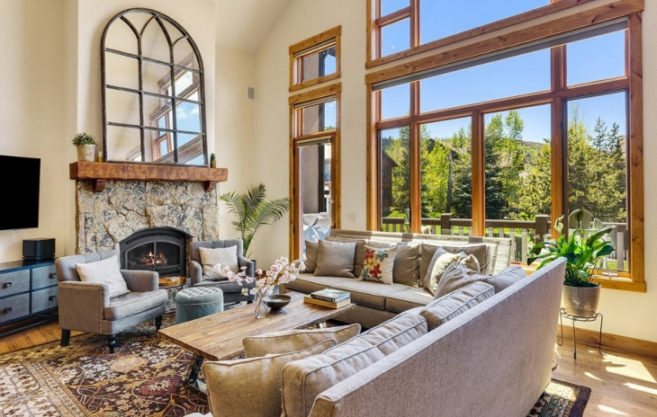 1698 Alpine Vista Court Photo