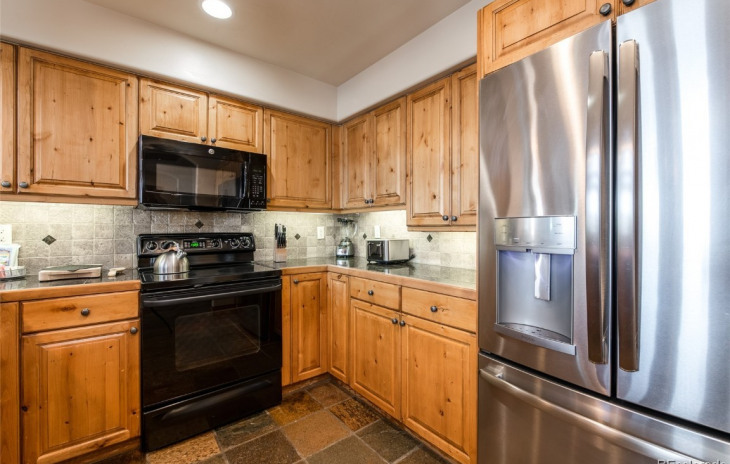 2308 Ski Trail Lane Photo