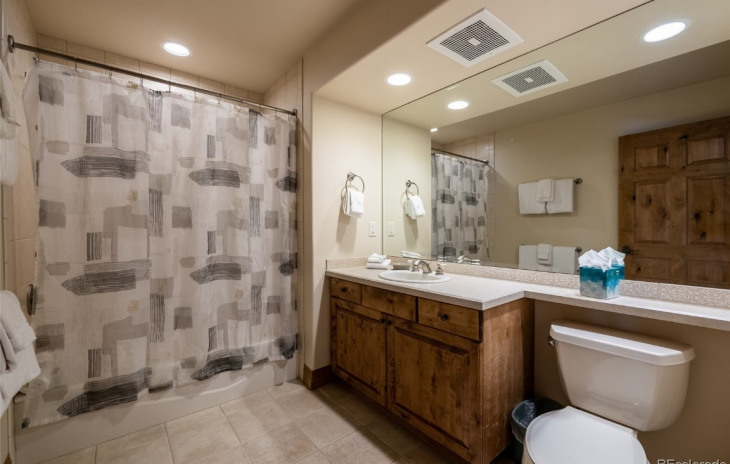 2308 Ski Trail Lane Photo