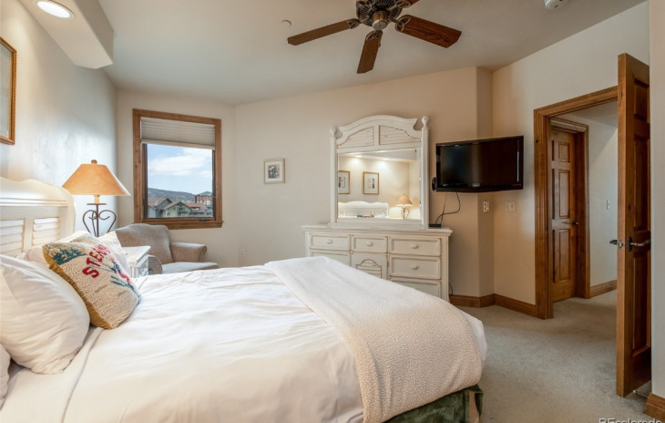 2308 Ski Trail Lane Photo