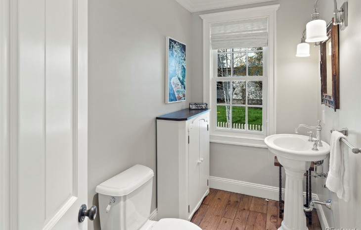 446 7th Street Photo