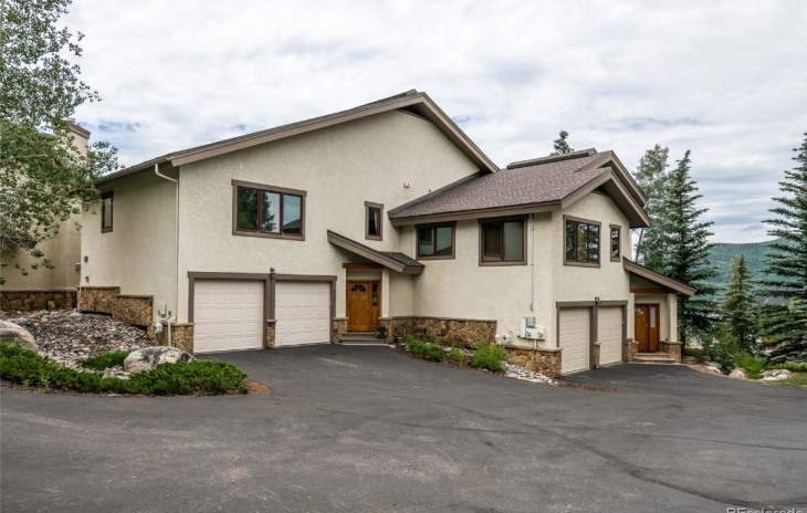 2009 Boulder Court Photo