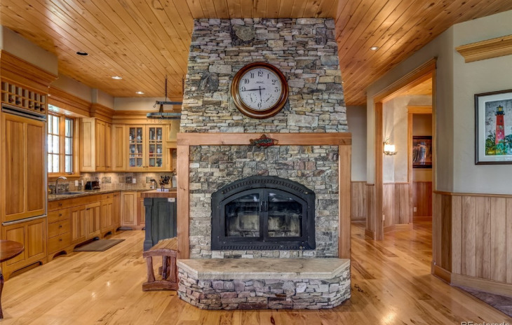32320 County Road 20 Photo