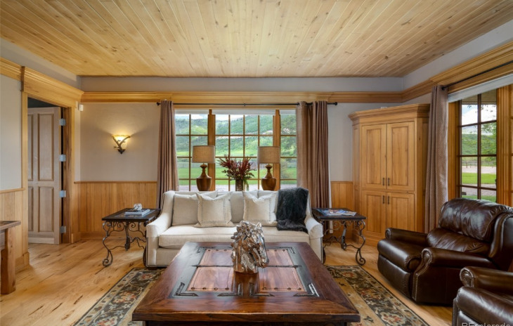 32320 County Road 20 Photo