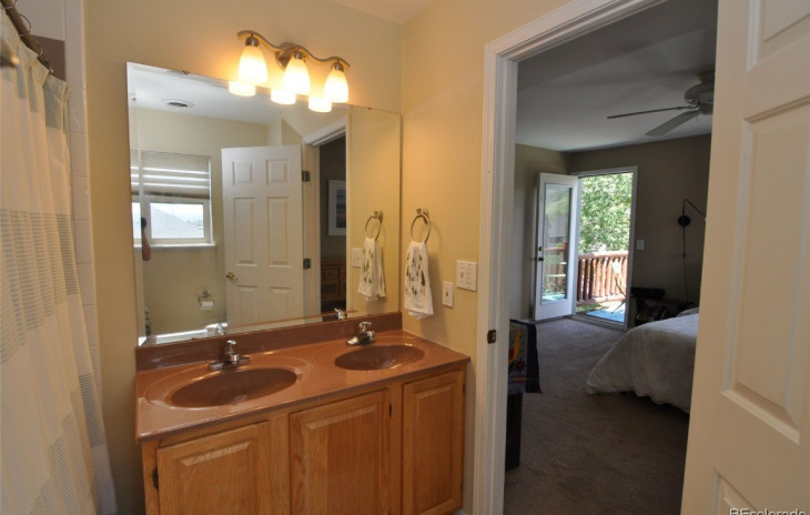 497 Eaglepointe Court Photo