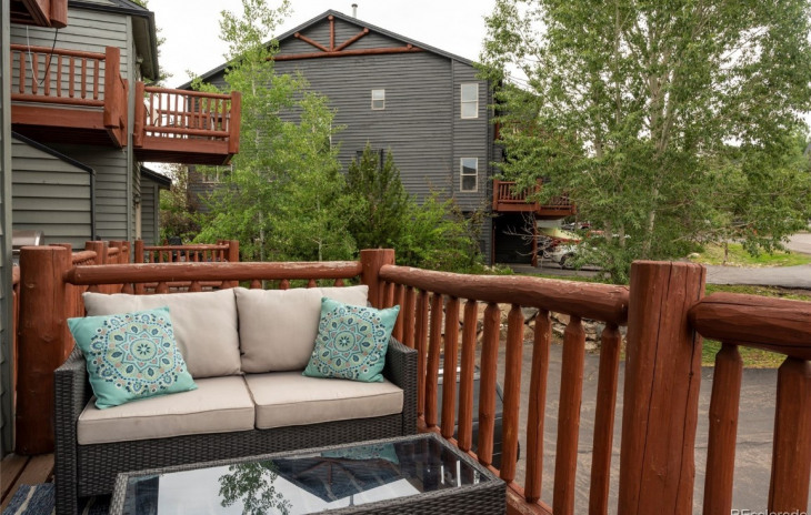497 Eaglepointe Court Photo