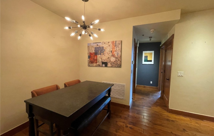 35 5th Street Photo