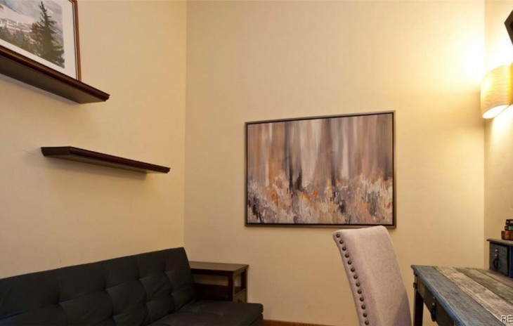 35 5th Street Photo