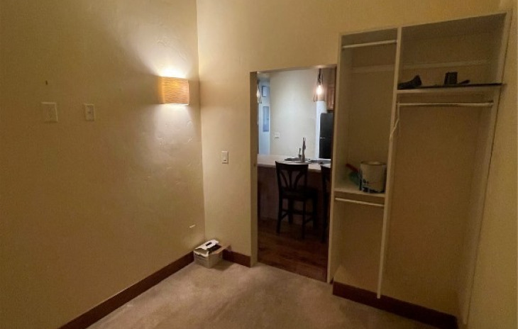 35 5th Street Photo
